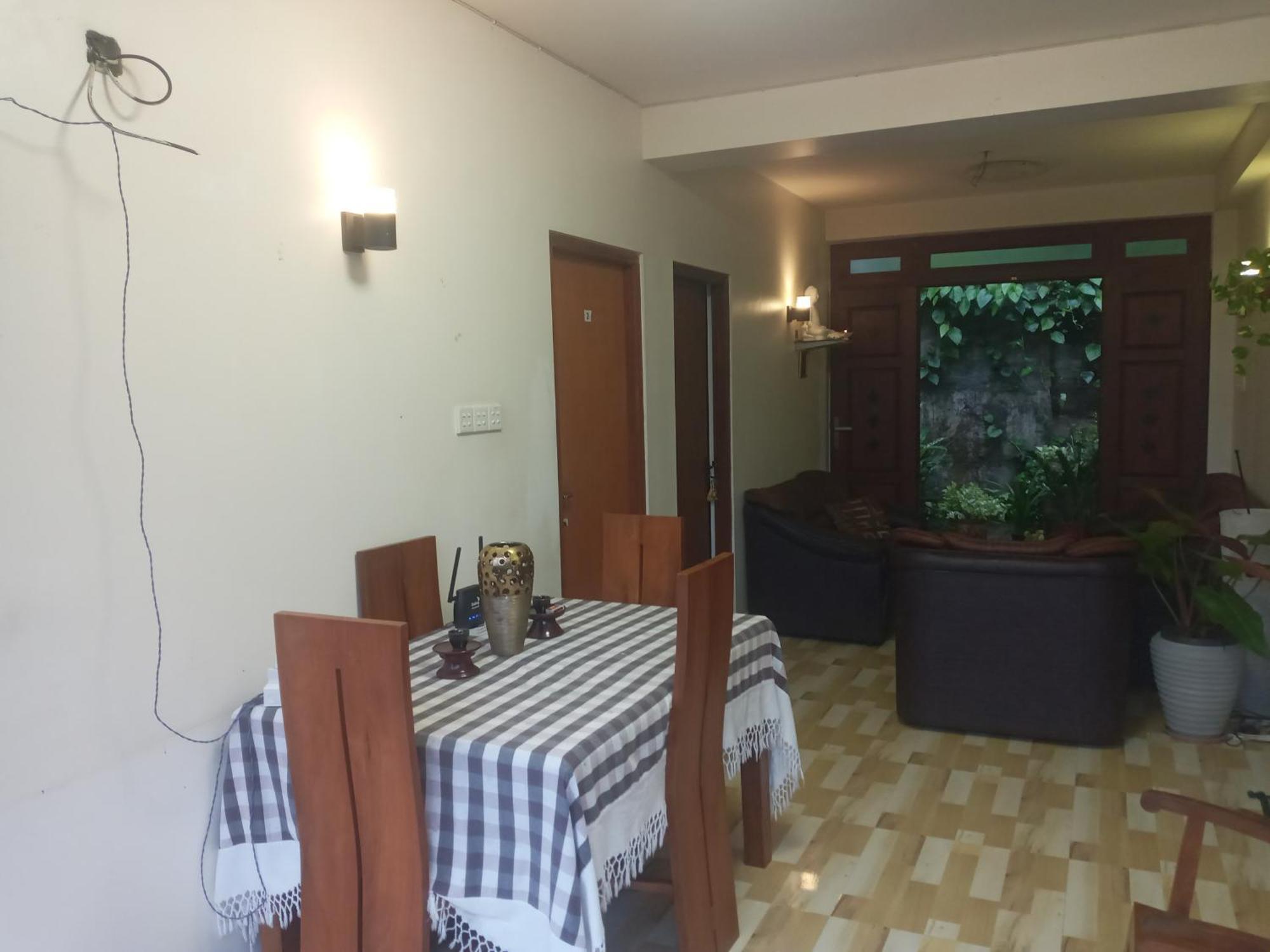 Kelum Homestay Kandy Bagian luar foto