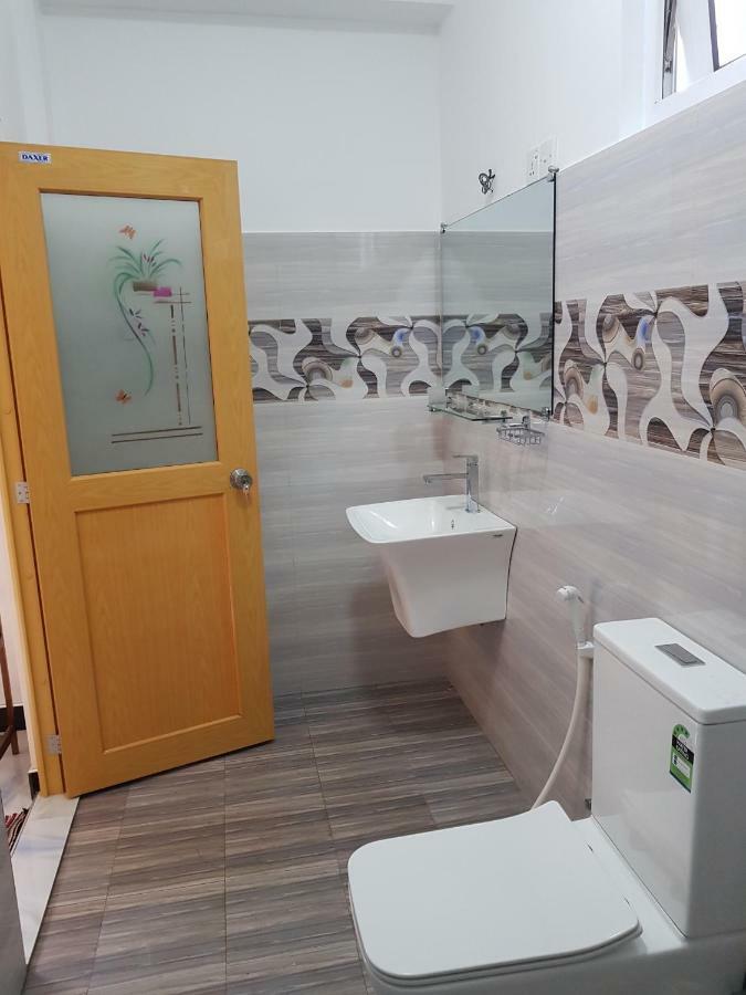 Kelum Homestay Kandy Bagian luar foto